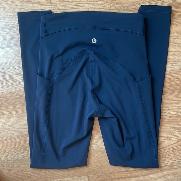 Lululemon Power Thru High-rise Tight 25โ - Picture 2 of 4